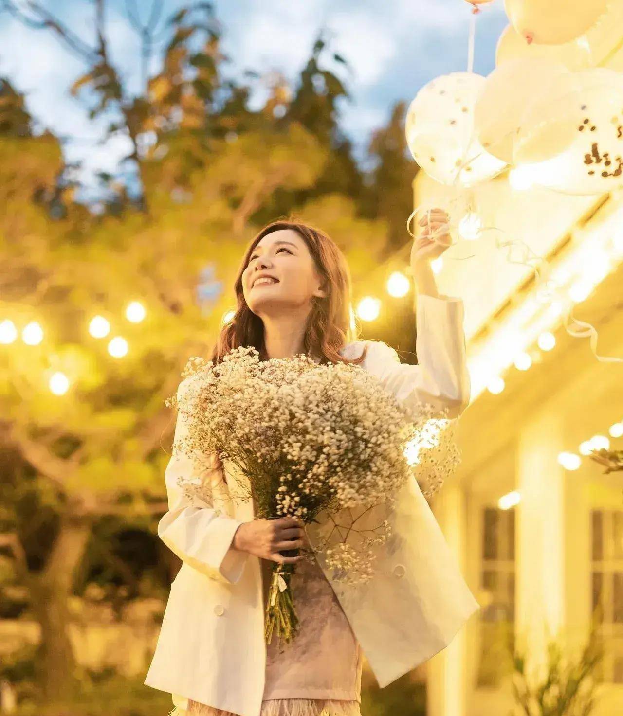 汤洛雯与众好友在韩国举行单身派对-是畅玩更是纪念和告别_朋友_看法