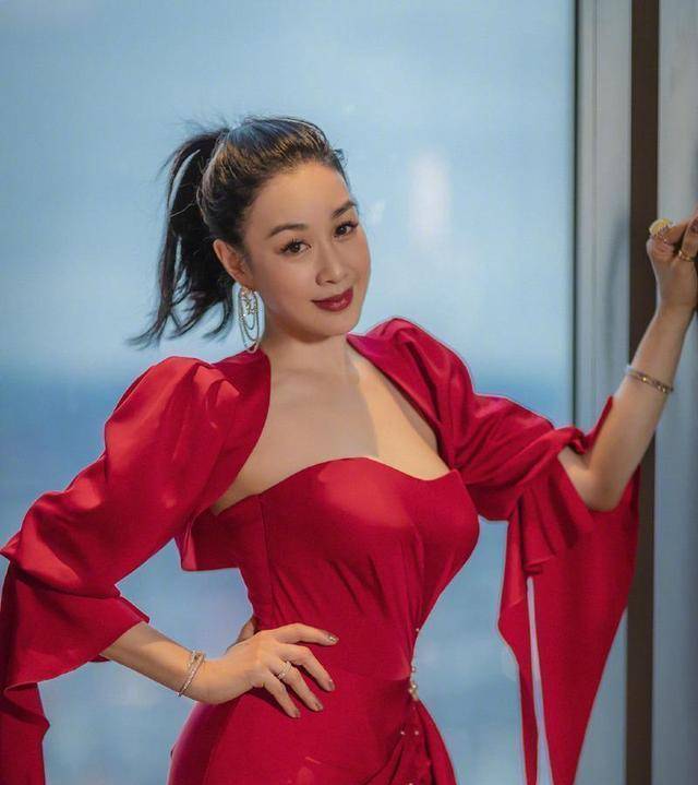 钟丽缇:她与山东未婚男子第三次结婚,没有孩子,他开心吗?