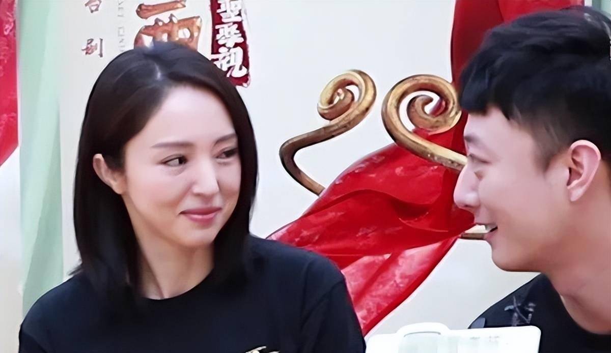 大家才更加了解苏小玎,但没想到的是,除了董璇之外,苏小玎还与演员