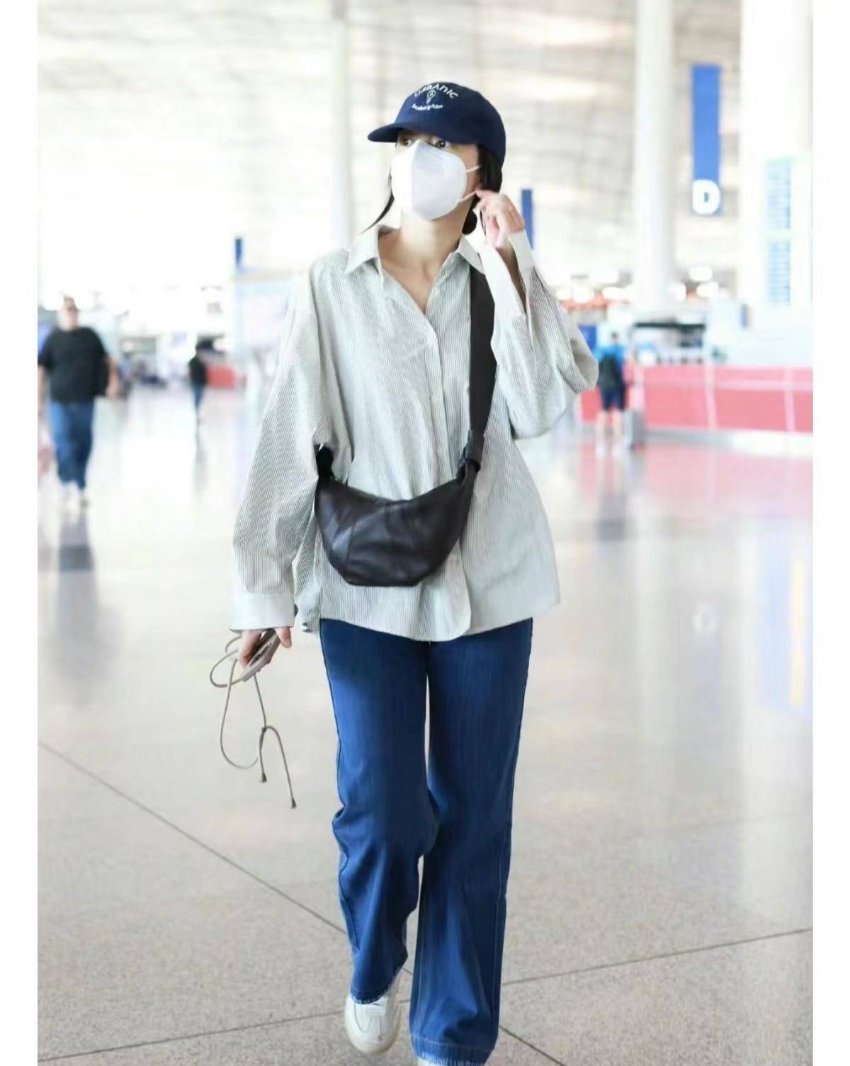 高圆圆超嫩走机场!