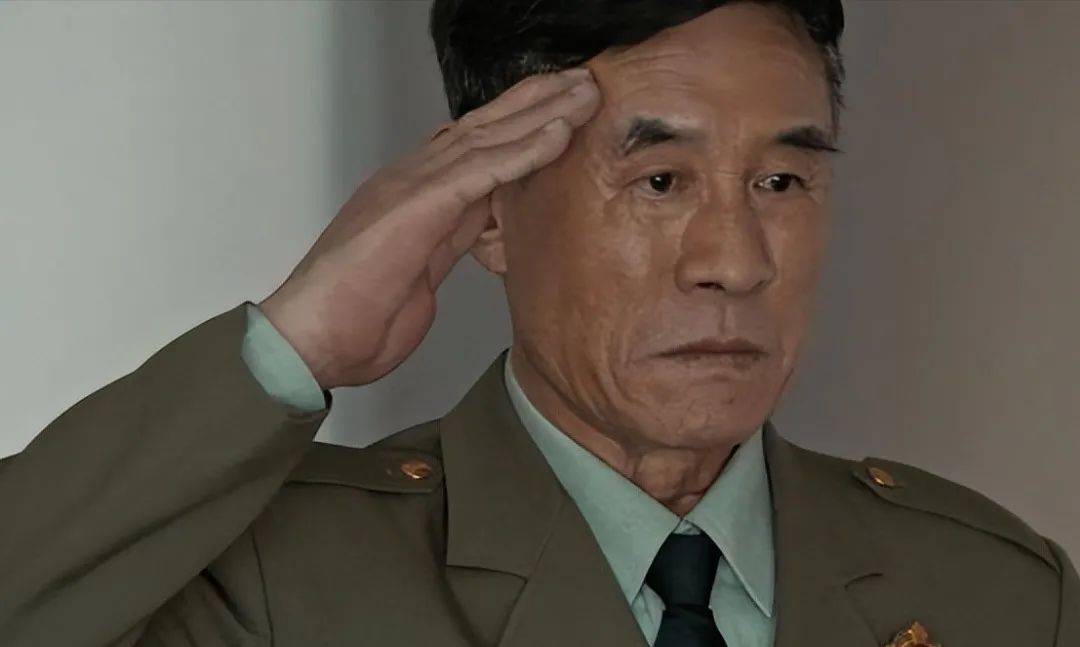 她一嫁演员祝延平,二嫁杜淳老爸杜志国,如今与儿子相依为命_赵娜_婚姻