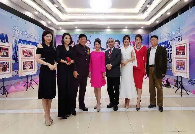 广东珠江美女云菲:逆境中绽放的幸福之花_生活_粱宇_丈夫