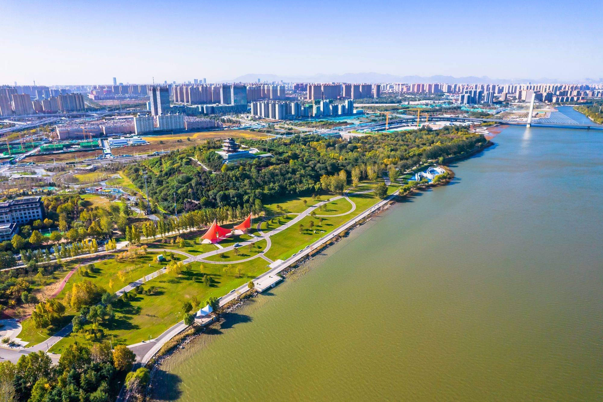 石家庄太平河城市片区,风光旖旎,碧波荡漾,是假日休闲游好去处_滹沱河