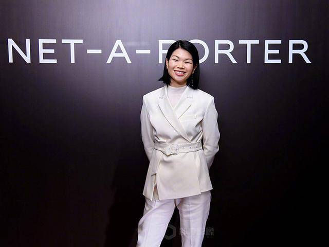 "第一丑模"吕燕成功倒追国外老公!