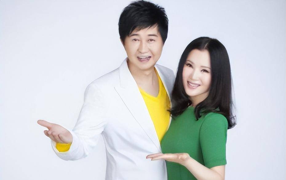 付笛声和任静用天籁般的和声,道出了对知心爱人最深情的告白.