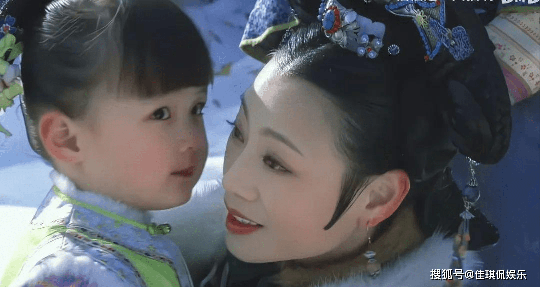 《甄嬛传》里的十大美女:蔡少芬,孙俪未进前三,蒋欣屈居第二_华妃年