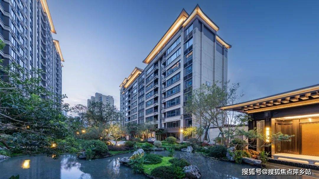 境」为概念结构,打造一处重重礼序,层层景观,高贵雅致的中式山水园境