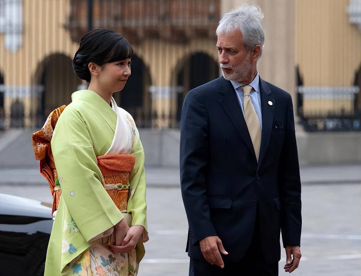 日本佳子公主会见秘鲁女总统!