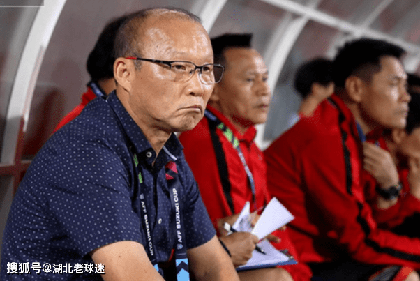 越媒:泰国球迷希望朴恒绪或塞纳芒执教_泰国队_比赛_越南