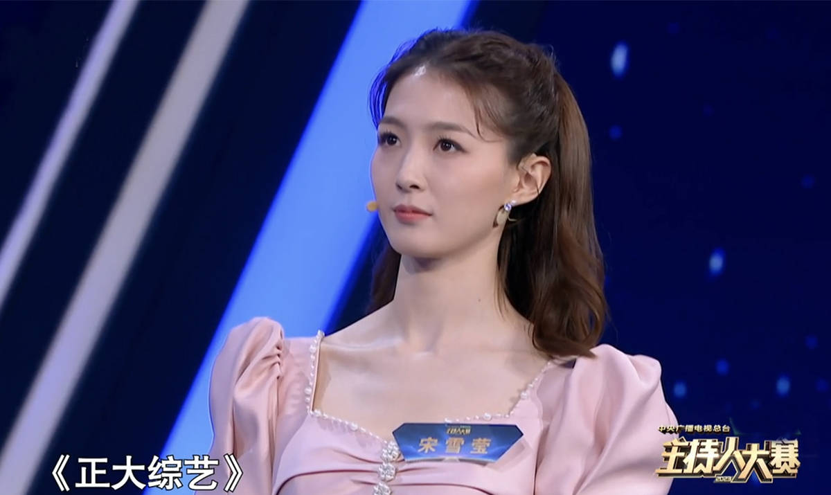 《主持人大赛》:张靓婧刘心悦强势晋级,贺熠坤成黑马,5进1抢位战精彩