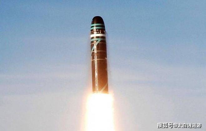 法国m51级导弹自1992年开始研发,此后经历了两次升级——m51.2和m51.