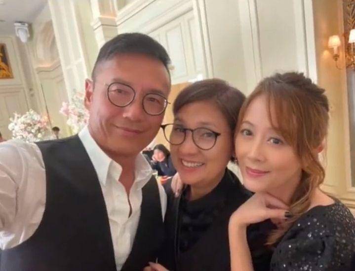 与苗侨伟恩爱出席婚宴,状态不输佘诗曼汤盈盈_梁碧芝_比赛_香港