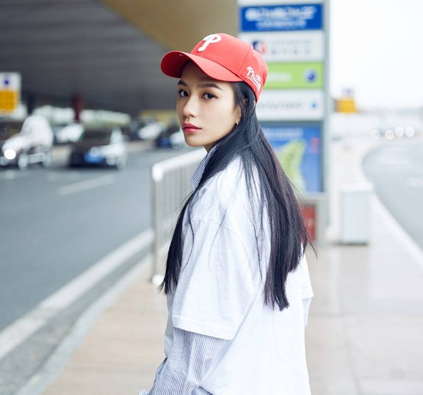 自信满满的她是喜欢简单且直接事物的加入cpop华流mcn啦~nikki陈妍臻