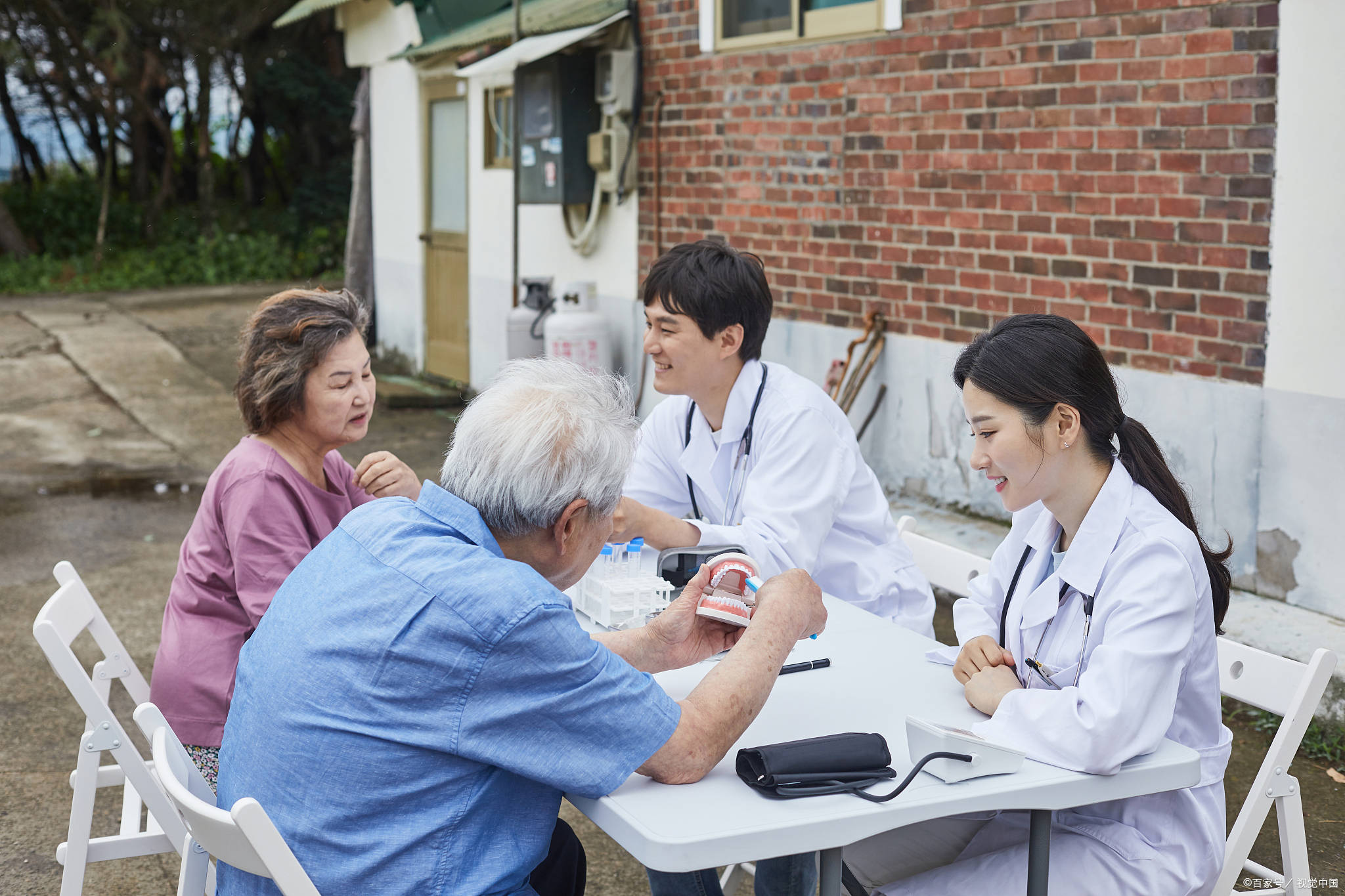 北京大学口腔医院预约挂号陪诊一体术后康复锻炼全程陪同，恢复更到位的简单介绍