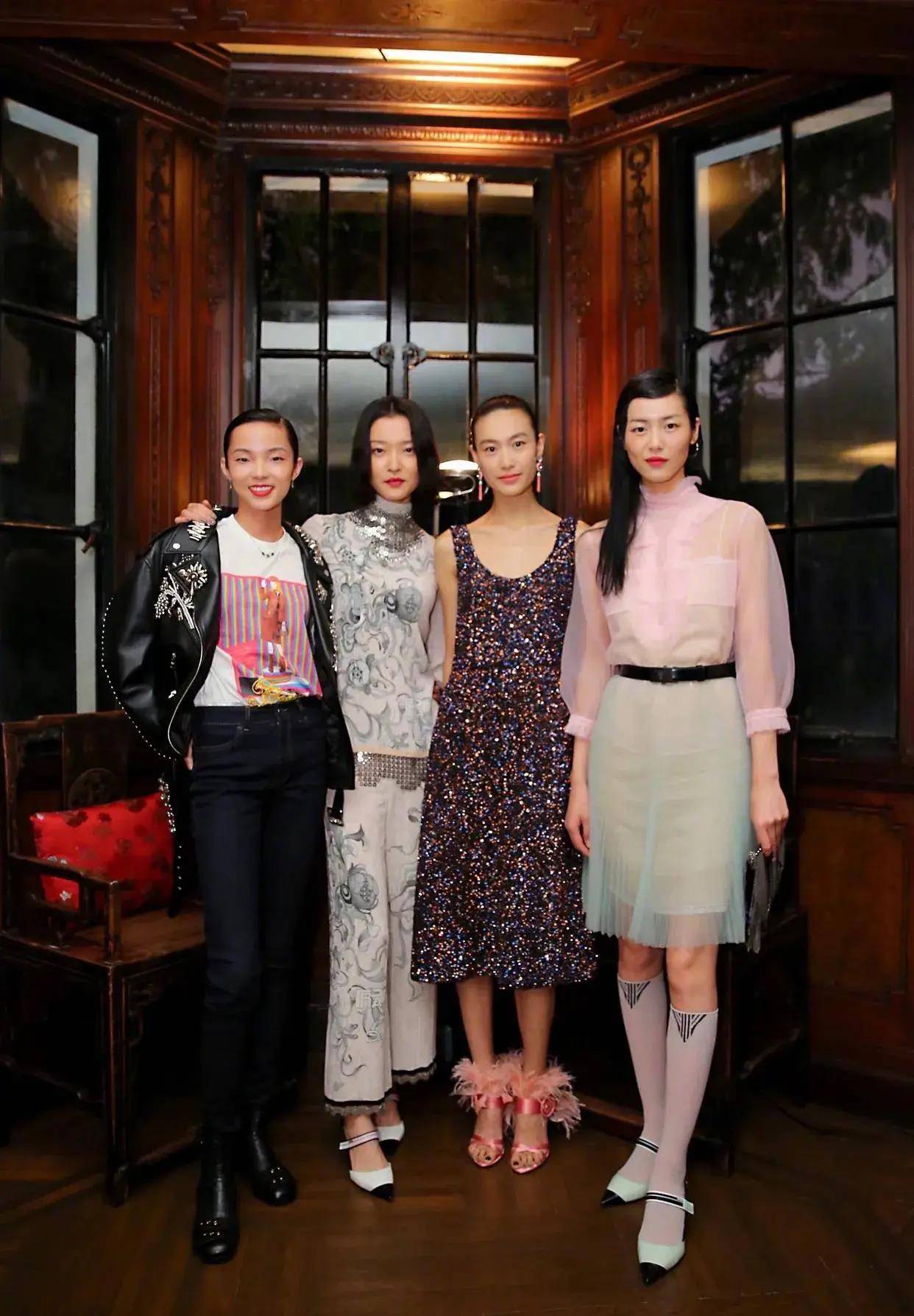 刘雯对秦舒培说:"陈冠希的品味真好,你比我和杜鹃还要厉害!