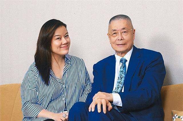 钢琴家刘诗昆:两婚两离,76岁娶小37岁爱徒,81岁再当爹_叶向真_盖艳_盖