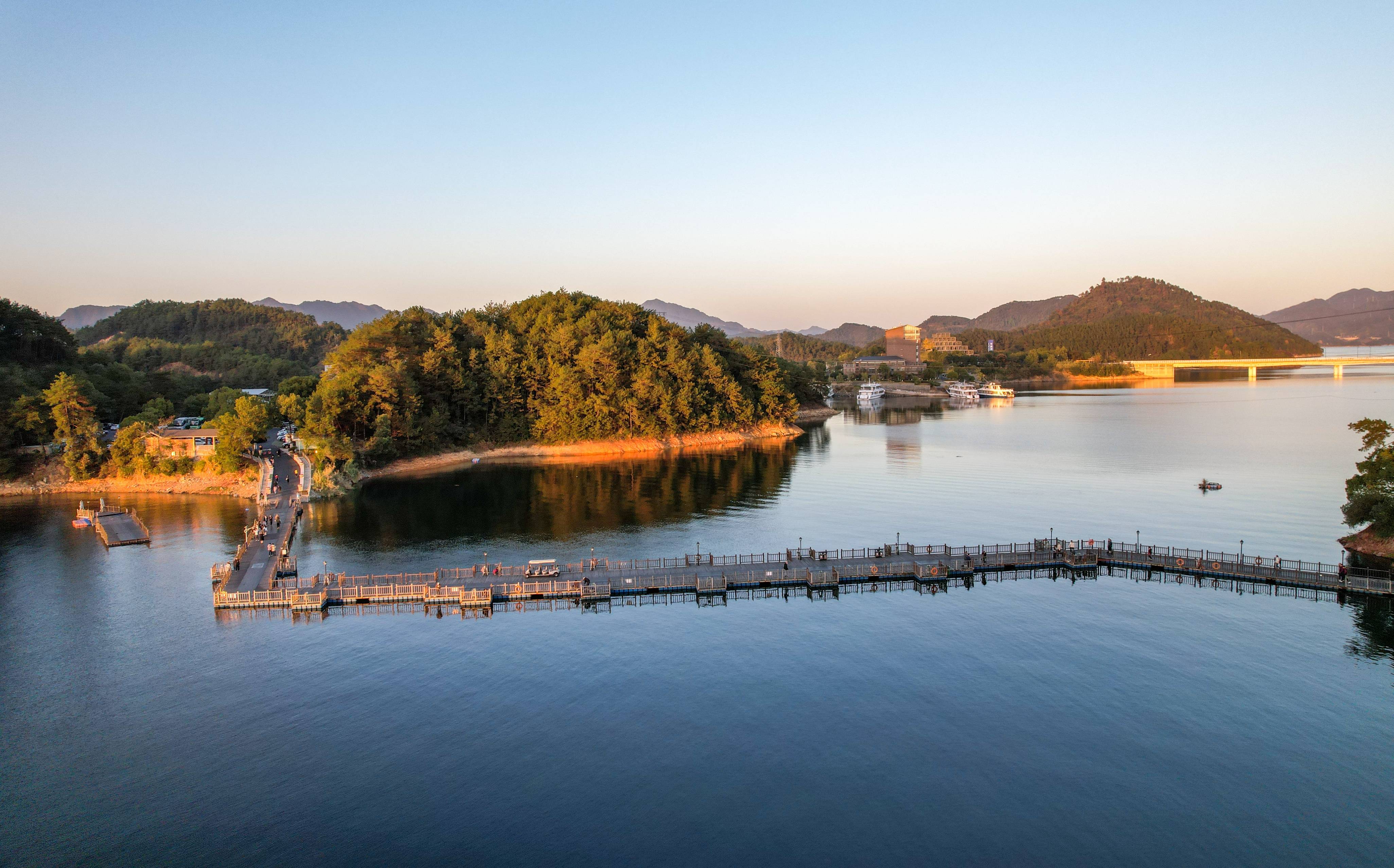 千岛湖骑遇记:独享一座小岛的酒店,夕阳与鱼头汤尤其让人怀念_旅游