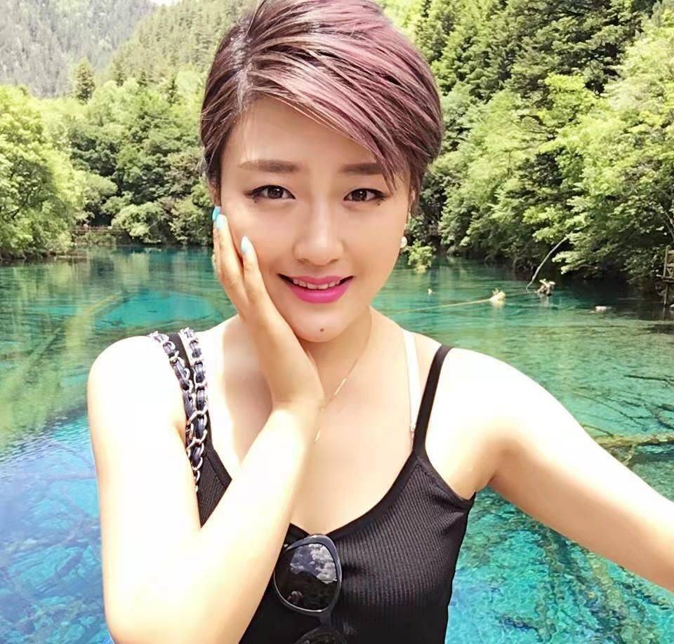 原创张玉娇豪言巨富!