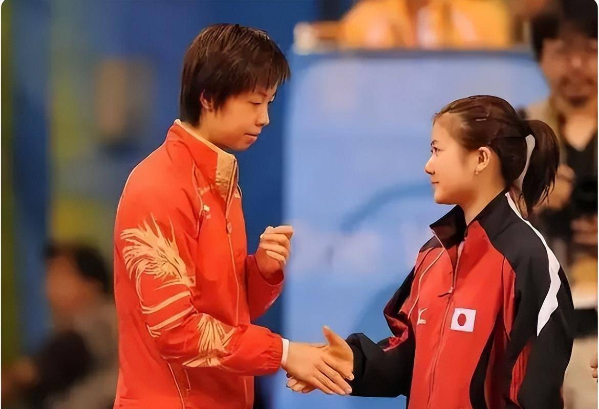 福原爱:我不敢看她的眼睛_张怡宁_乒乓球_王楠