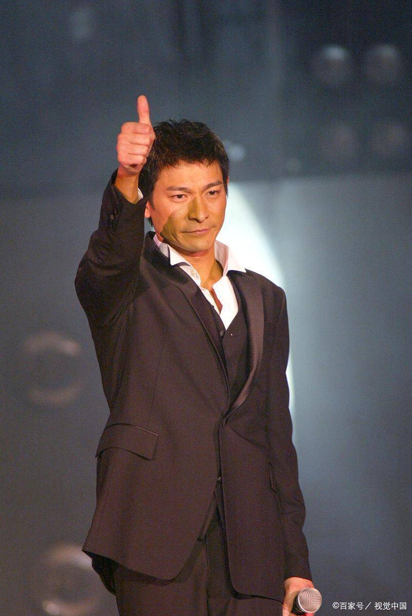 刘德华父亲去世,享年 89 岁,曾是消防员和小吃杂货店老板_刘礼_妹妹