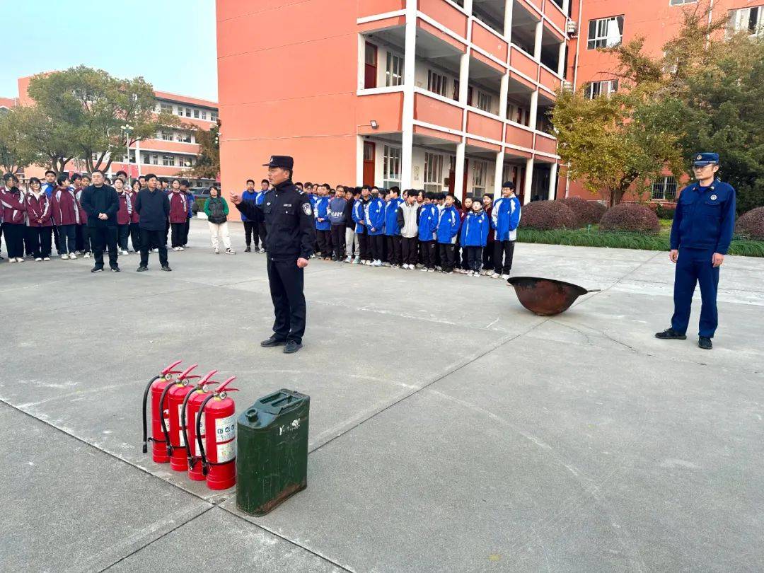 蒋垛中学开展消防安全教育活动_师生_进行_防范