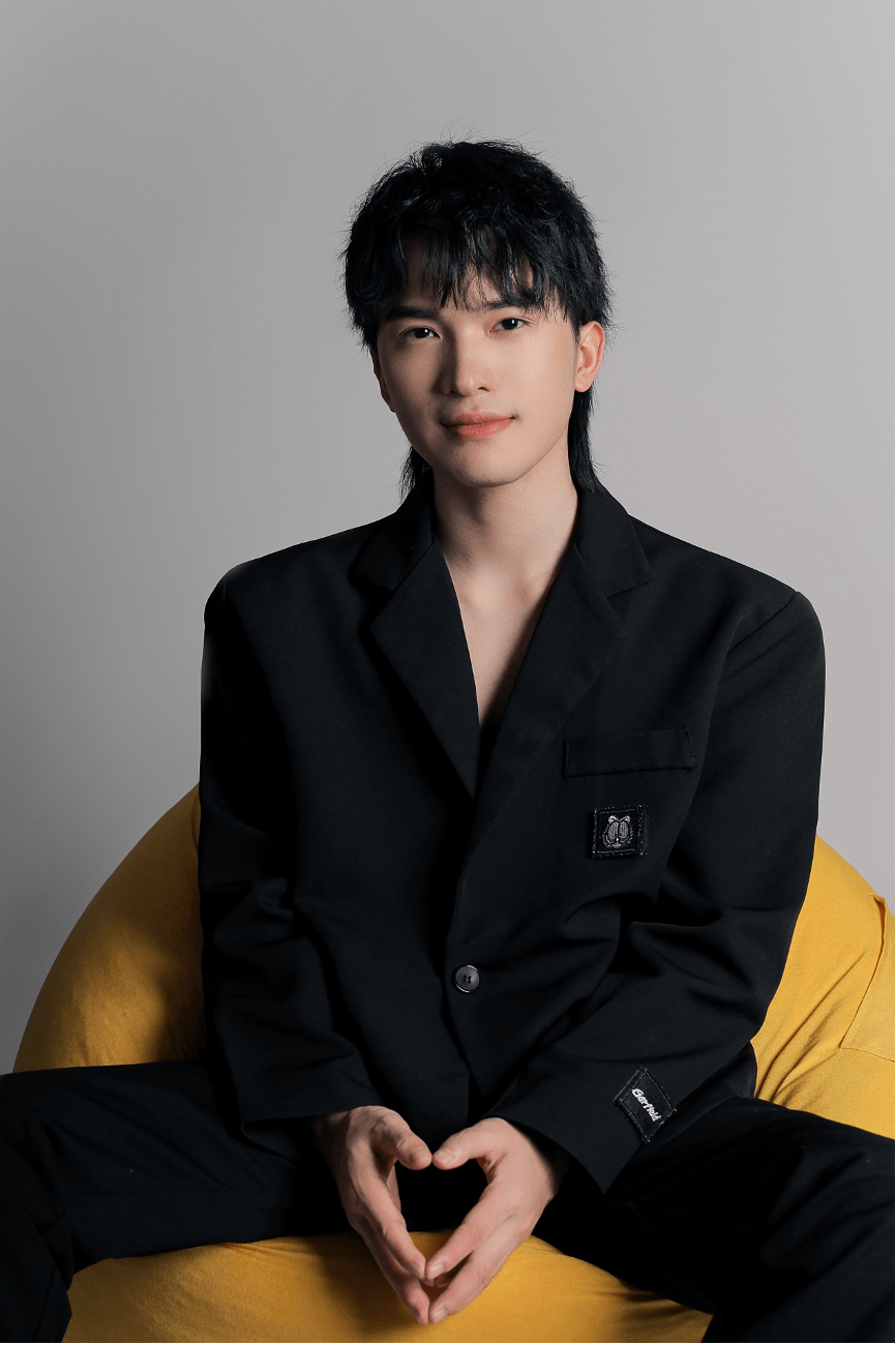 和平精英人气主播难言再出发,11月18日晚7点开启快手直播首秀_游戏_内