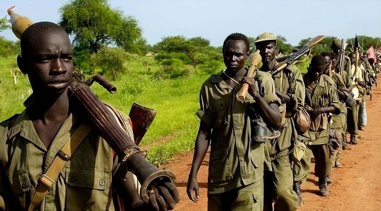 非洲黑人身体十分强壮,为何在战场上却不行?