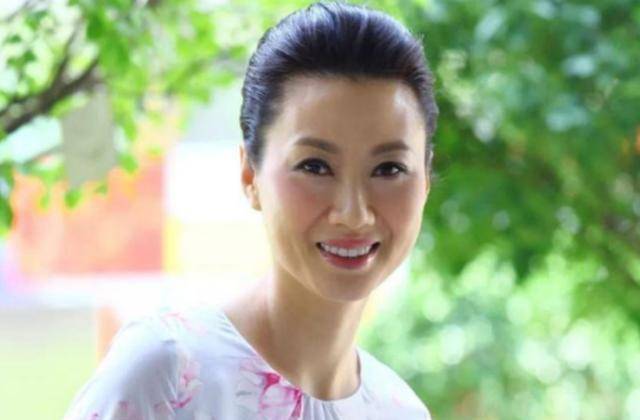 中南大学教授杨雨:"我与李清照相似,好酒好赌还好色"_诗词_女子_评价