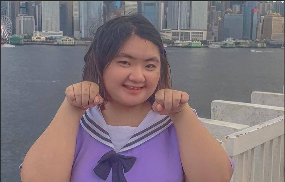 找个美女当老婆也无济于事,孩子照样遗传_女儿_鼻子_父亲