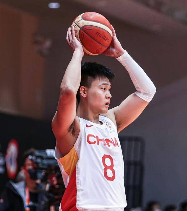 郭艾伦等人一档,赵睿第二档,胡明轩等人第三档_世界杯_球员_奥运会