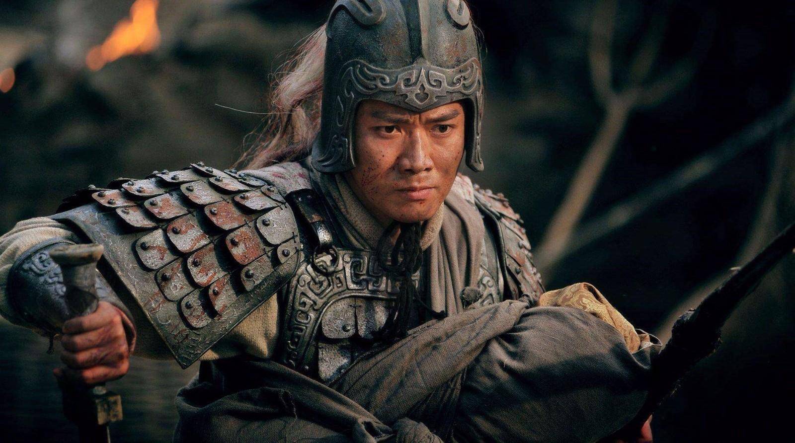 如果马超死战赵云,谁会打赢?许褚:二人根本不是同一级别!_曹操_武将_