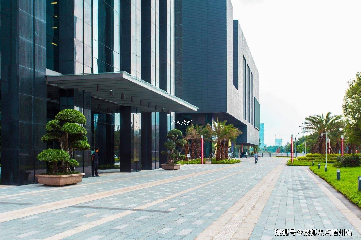 广州万胜广场办公室性价比高不高?_地铁_距离_海珠区