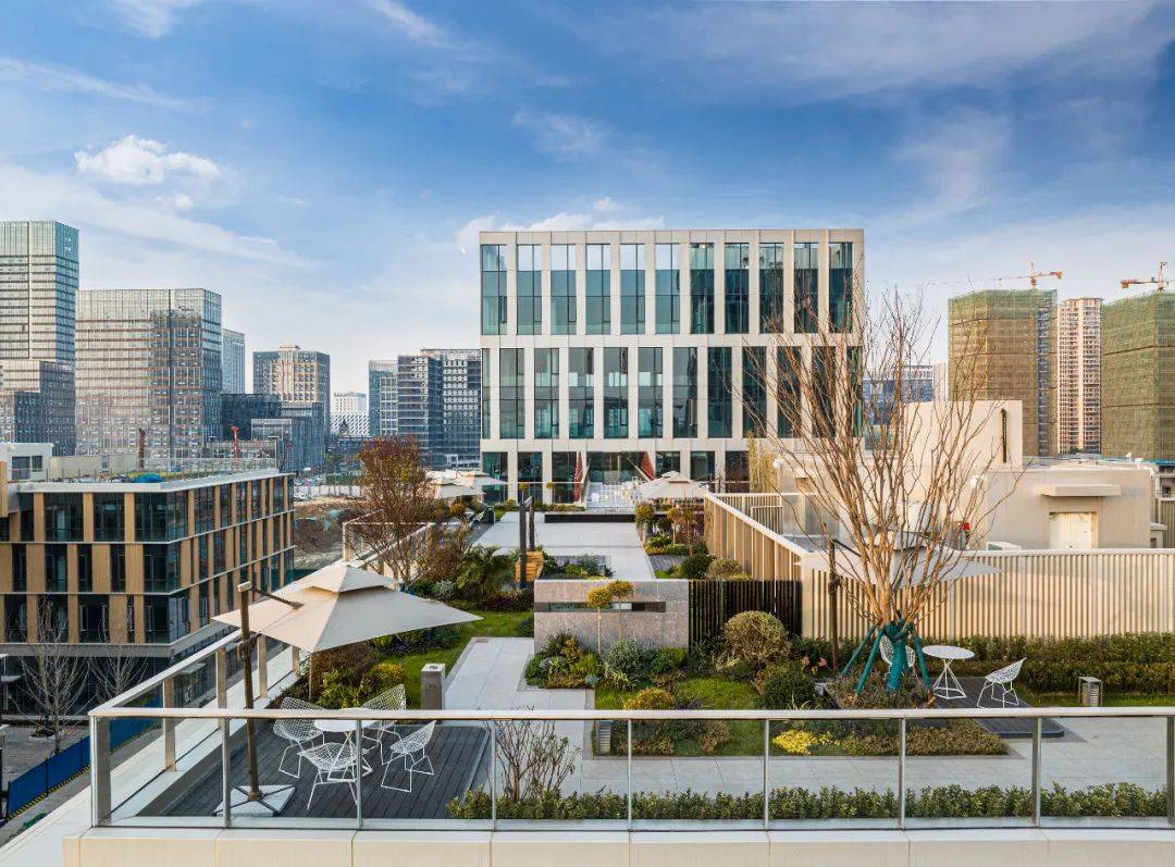 光谷创新天地——售楼处地址【营销中心】_生活_中心城_业主