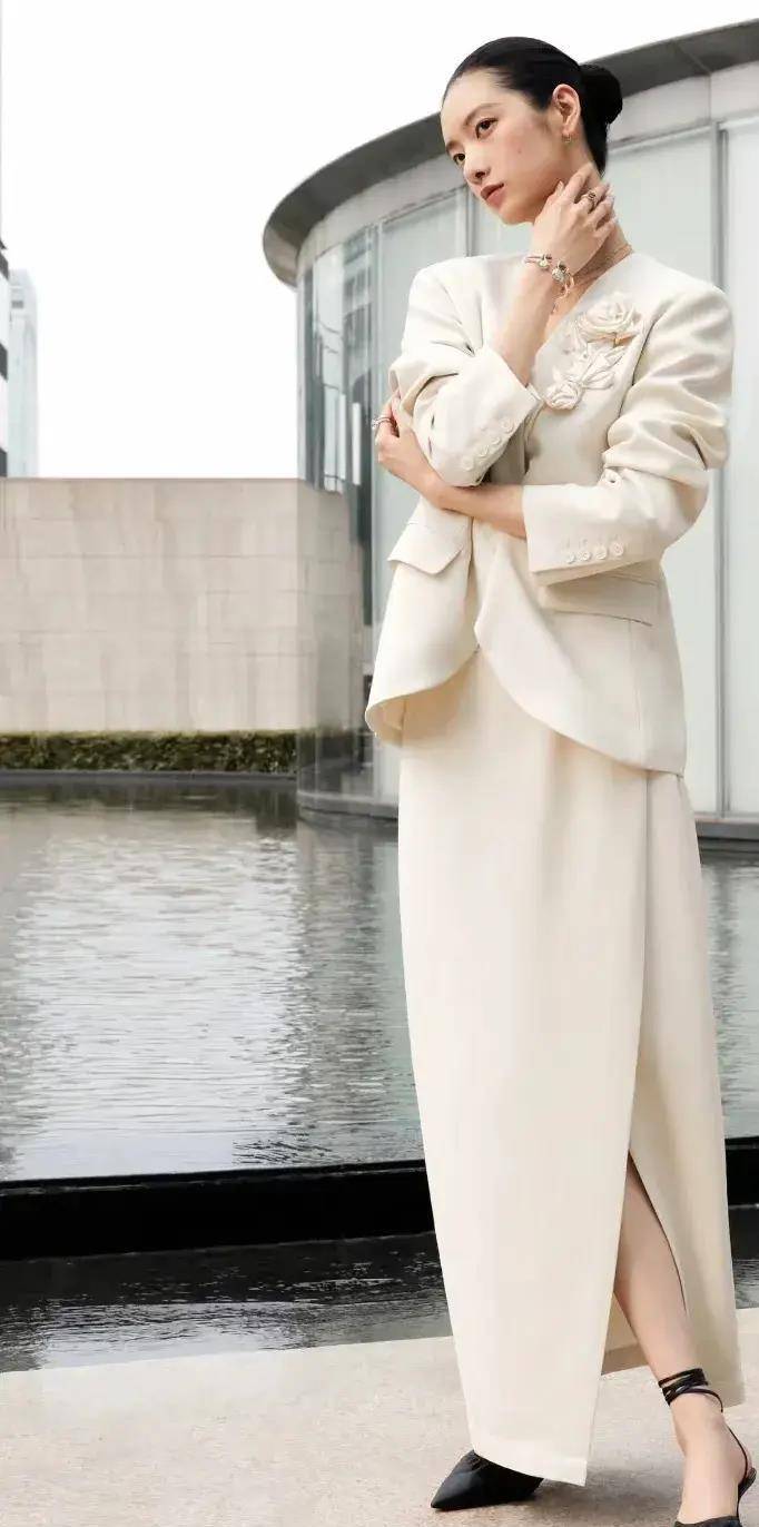 国际超模-cici项偞婧写真集_世界_cm_图片