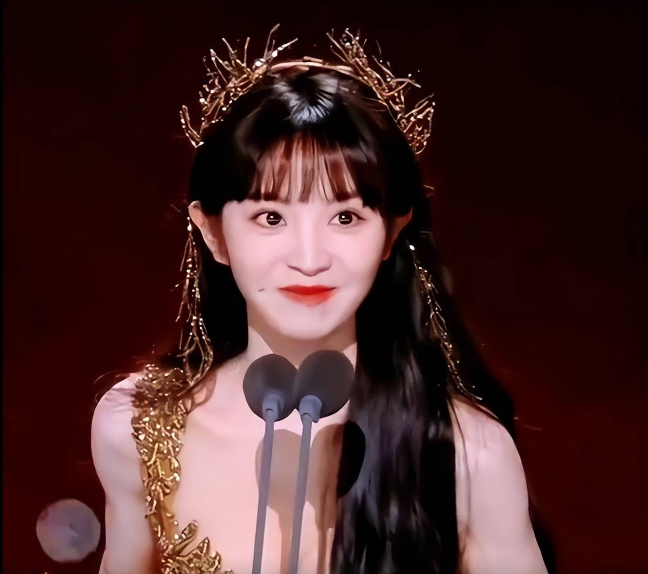 田曦薇:看得见的野心,引领尖叫之夜的璀璨星光,燃全场热情_人们_网友