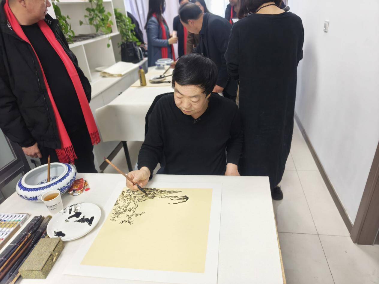 甘肃草圣张芝书画研究院研讨会暨受聘仪式在武威举行_活动_创作_岳智