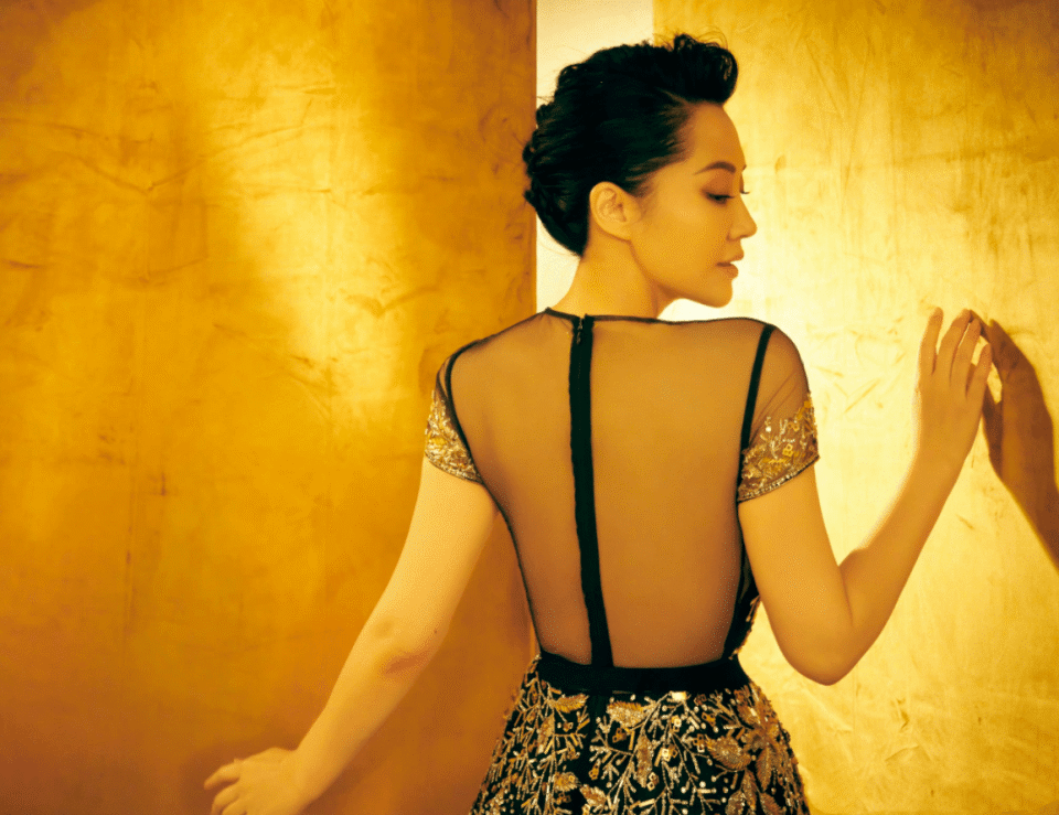 许晴情感揭秘:历经坎坷情路,不老女神如何绽放人生光彩?