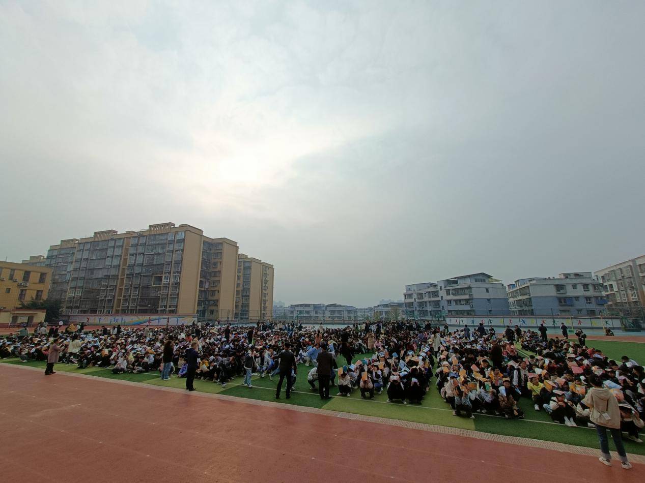 南溪区桂溪中学开展2023年秋期应急避震疏散演练_师生_知识_地震