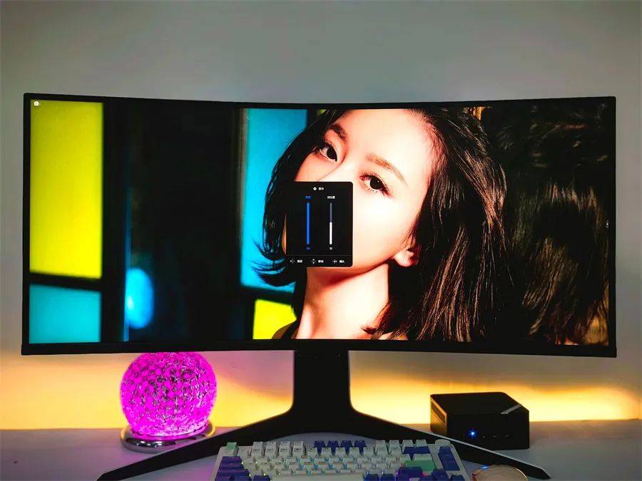 懂显示器的为什么选带鱼屏,不吹不黑说说雷鸟Q8显示器使用感受