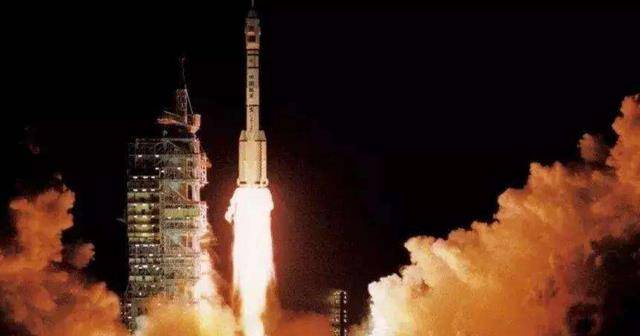 一颗卫星东方红一号,设计寿命仅20天,为何至今仍在飞_轨道_地球_发射