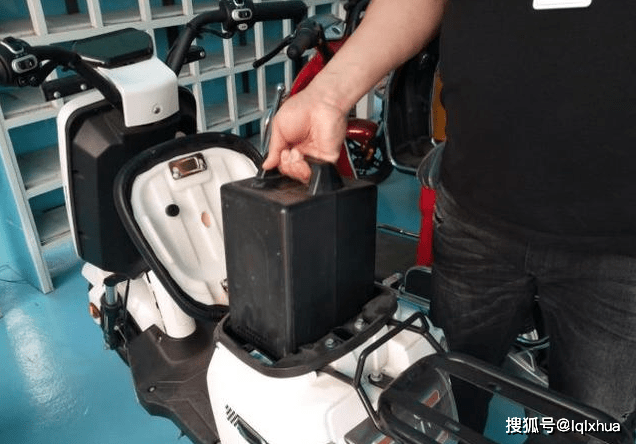 电动车换电池，想要使用三四年时间？一个方法，轻松选到满意电池_搜狐汽车_搜狐网