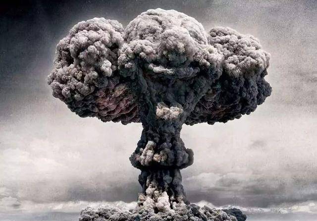 中国的第一颗原子弹爆炸的时候,各国是什么反应?