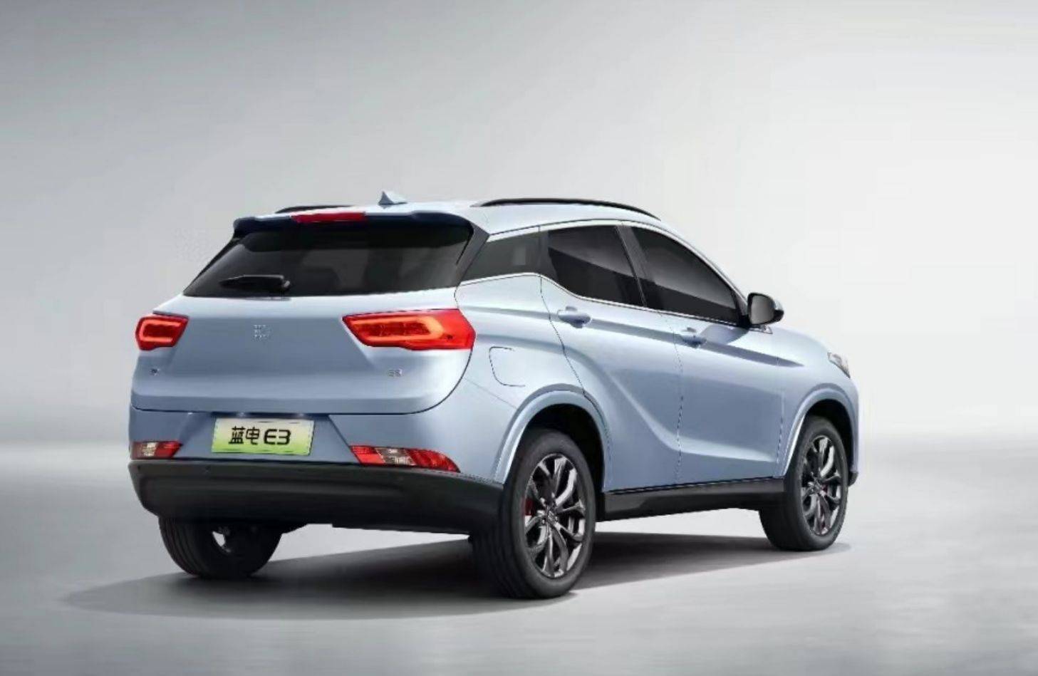 比亚迪动力续航405km,售13.