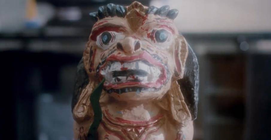 无论是结构的设计,还是内容的铺垫,这部《触目惊心》都做得十分到位.