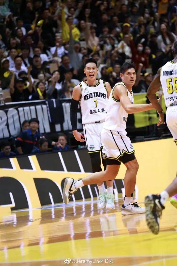 林书豪夫人曝光了!前老大正式复出!