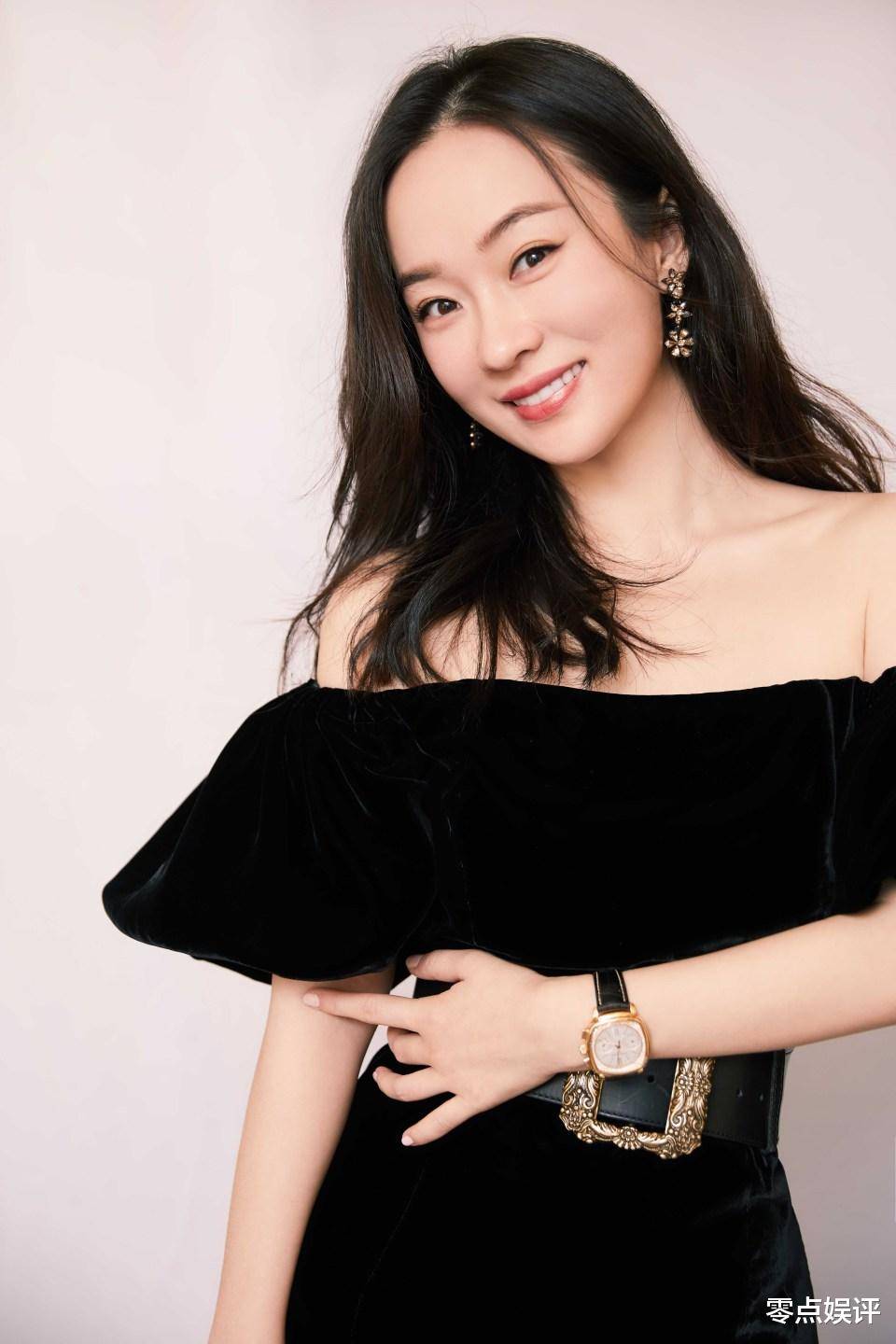 霍思燕:演技派女神闪耀银幕,美貌与爱心并存温暖人心!