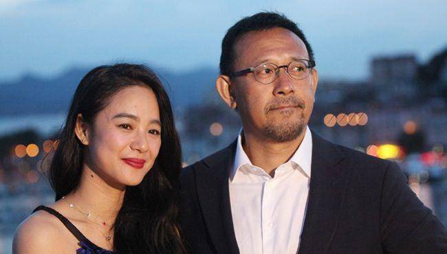 姜武姜文弟弟专宠1人,哥哥为宁静弃刘晓庆,转身再娶小15岁娇妻_宋妍