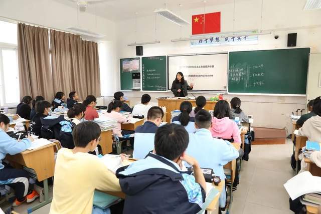 凉山州盐源中学,喜德中学赴鄞州高级中学开展对口交流活动_教育_教学