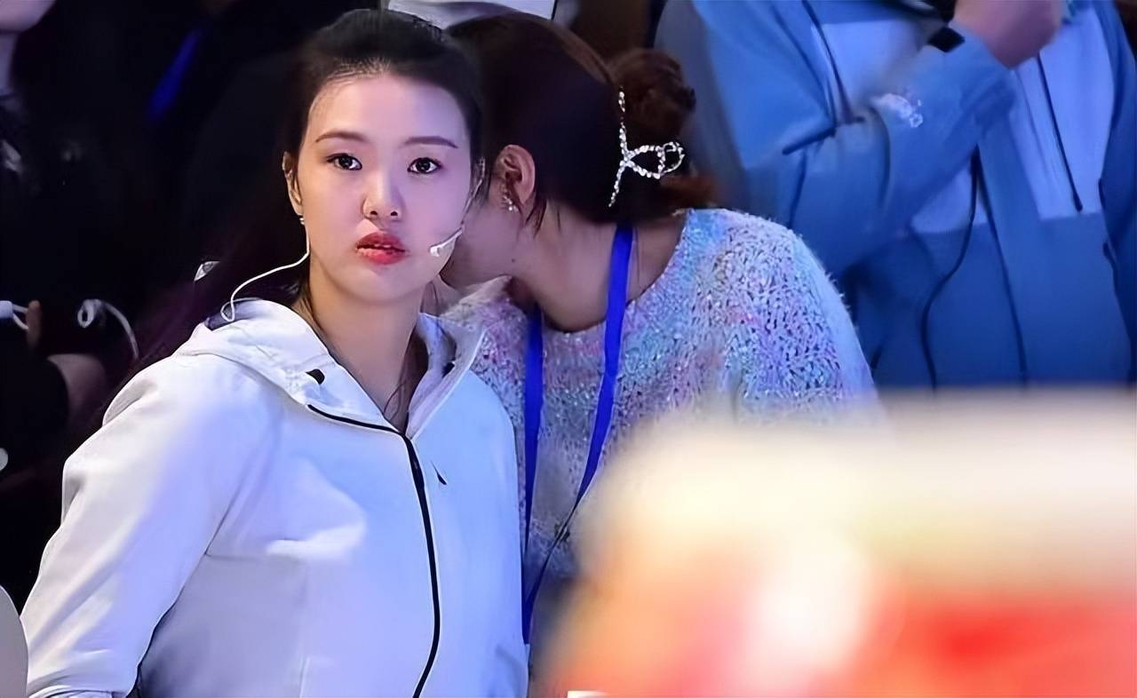 朱婷成为榜样,蔡斌态度很关键,女排迎来洗牌_主攻_位置_赛场