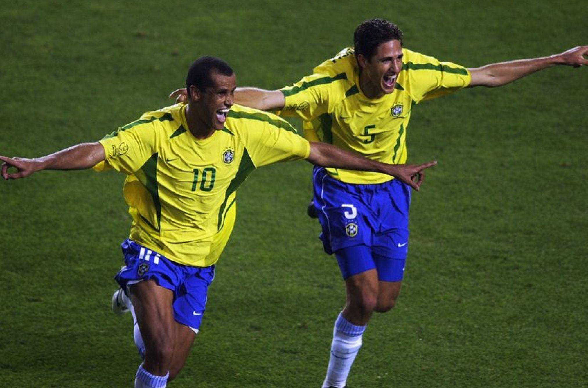 巴西足球史上最强球员top10,内马尔压线入选,3r组合名不虚传_世界杯